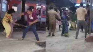 उत्तर प्रदेश के देवरिया में किन्नरों ने मचाया आतंक, जबरन वसूली के लिए रोकने पर RPF जवान को बेरहमी से पीटा! VIDEO देखें